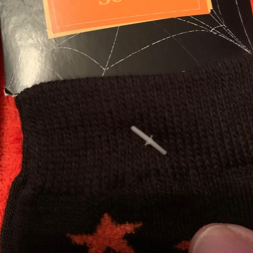 2 Pairs Halloween Socks, Fits Shoe Size 4-10